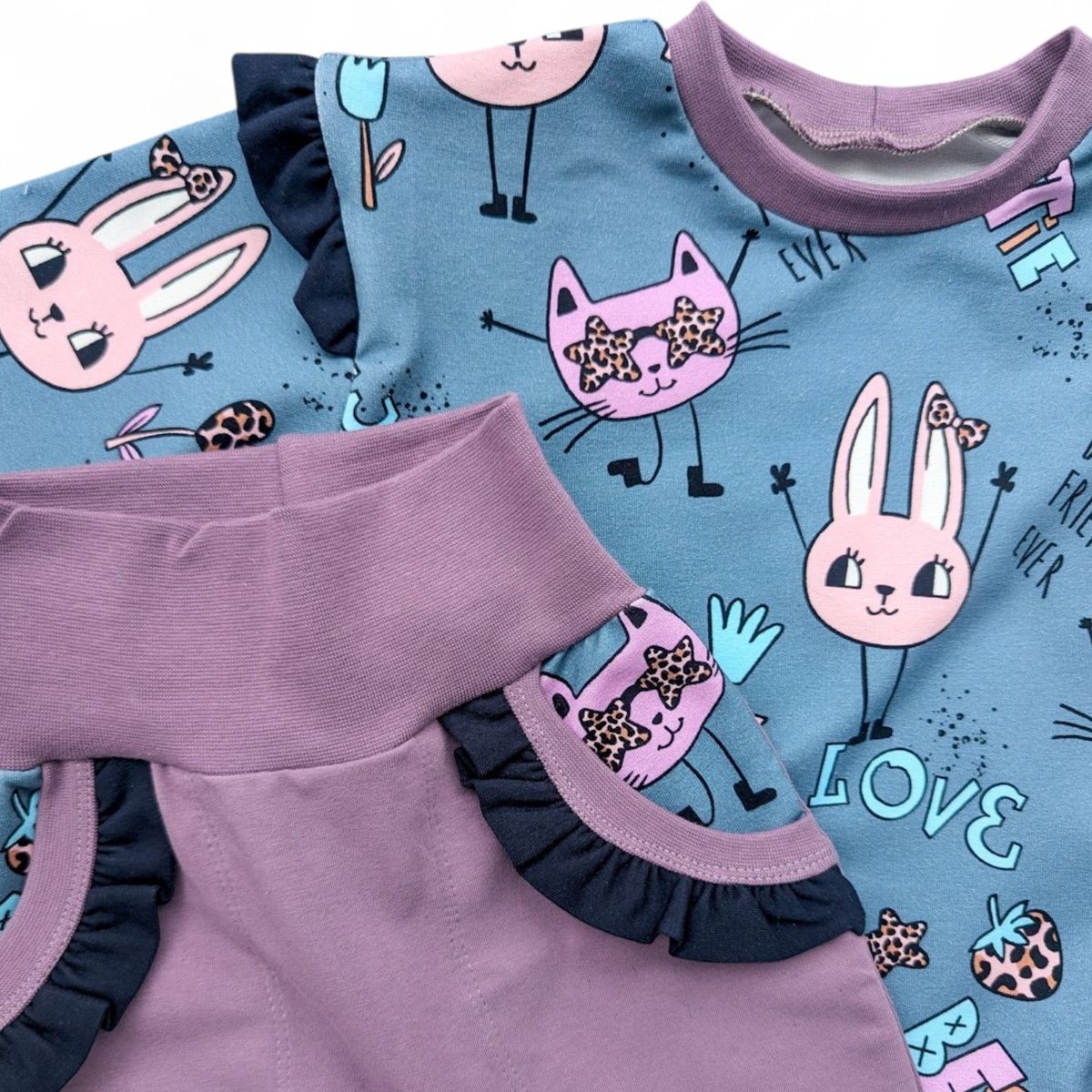 Sett str 98 - Bestie 💜